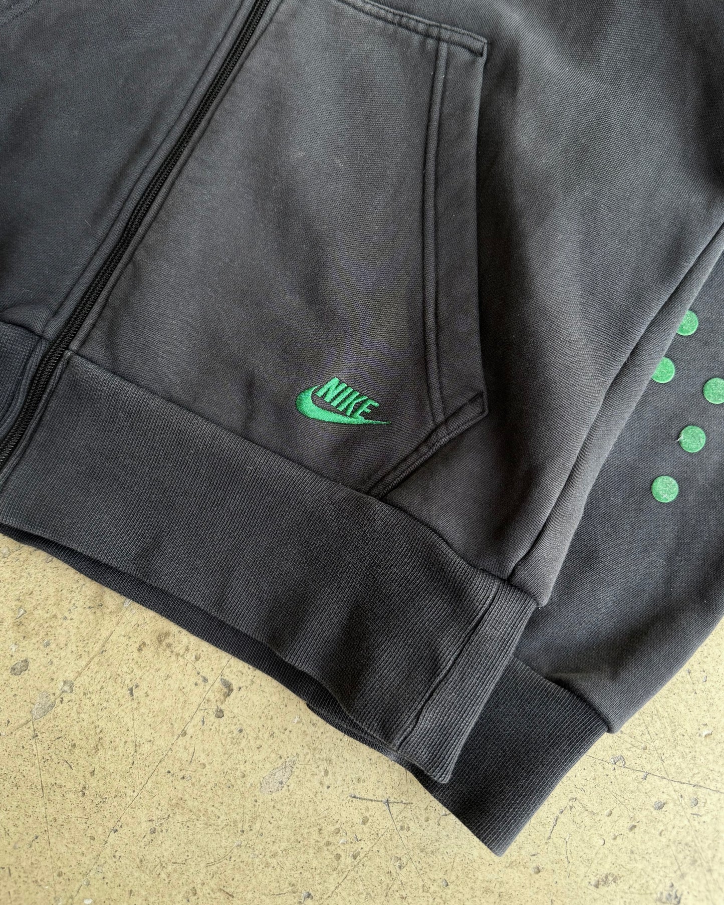 2007 Nike ‘Polka’ Felt Black Hoodie (M)