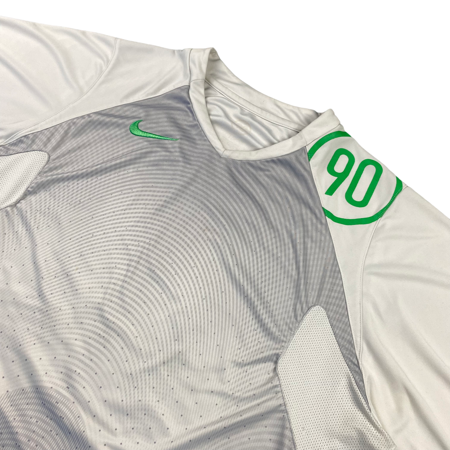 2005 NIKE TOTAL 90 DIGI GRAPHIC TEE (L/XL)