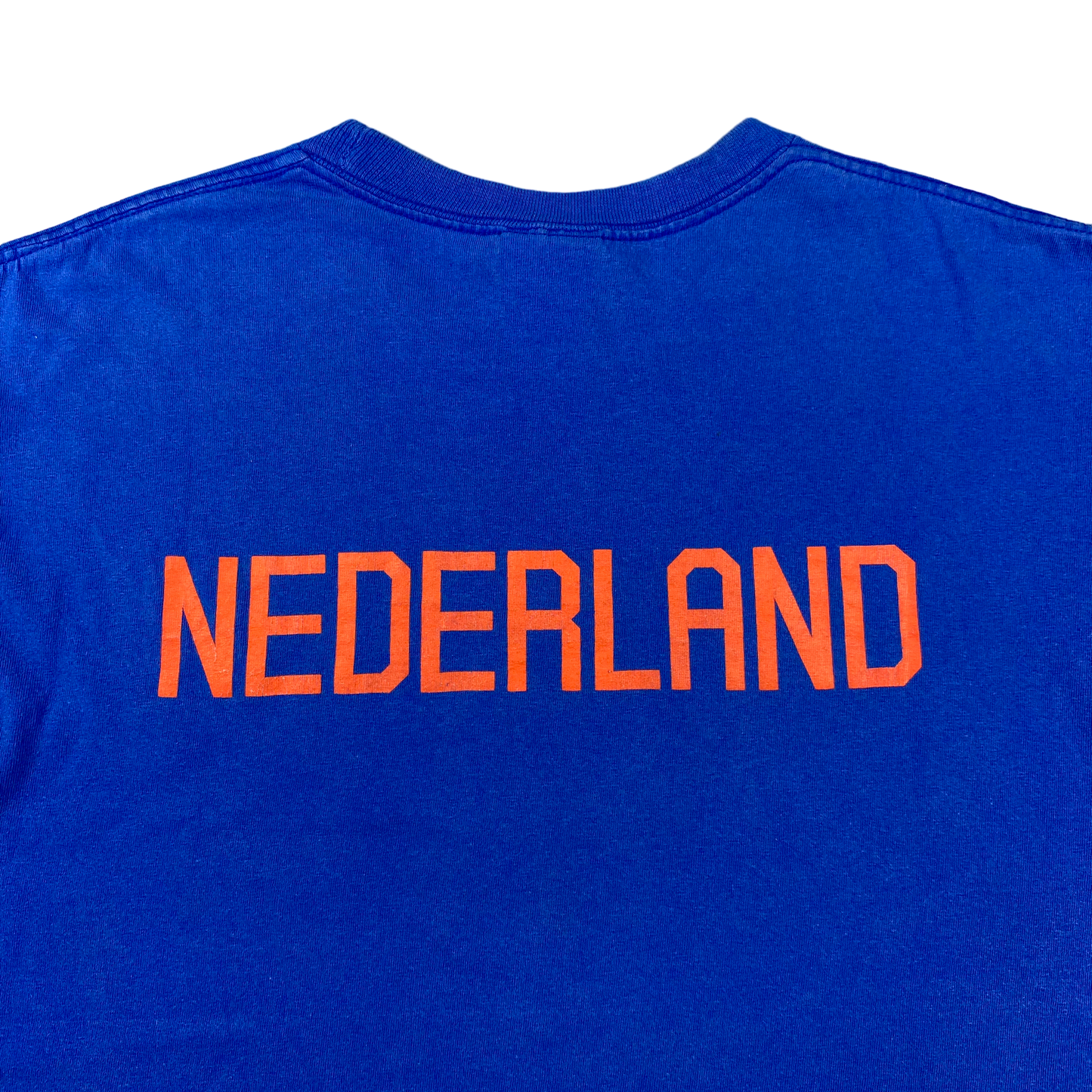 EARLY 2000'S NIKE NETHERLANDS GRAPHIC TEE (M)