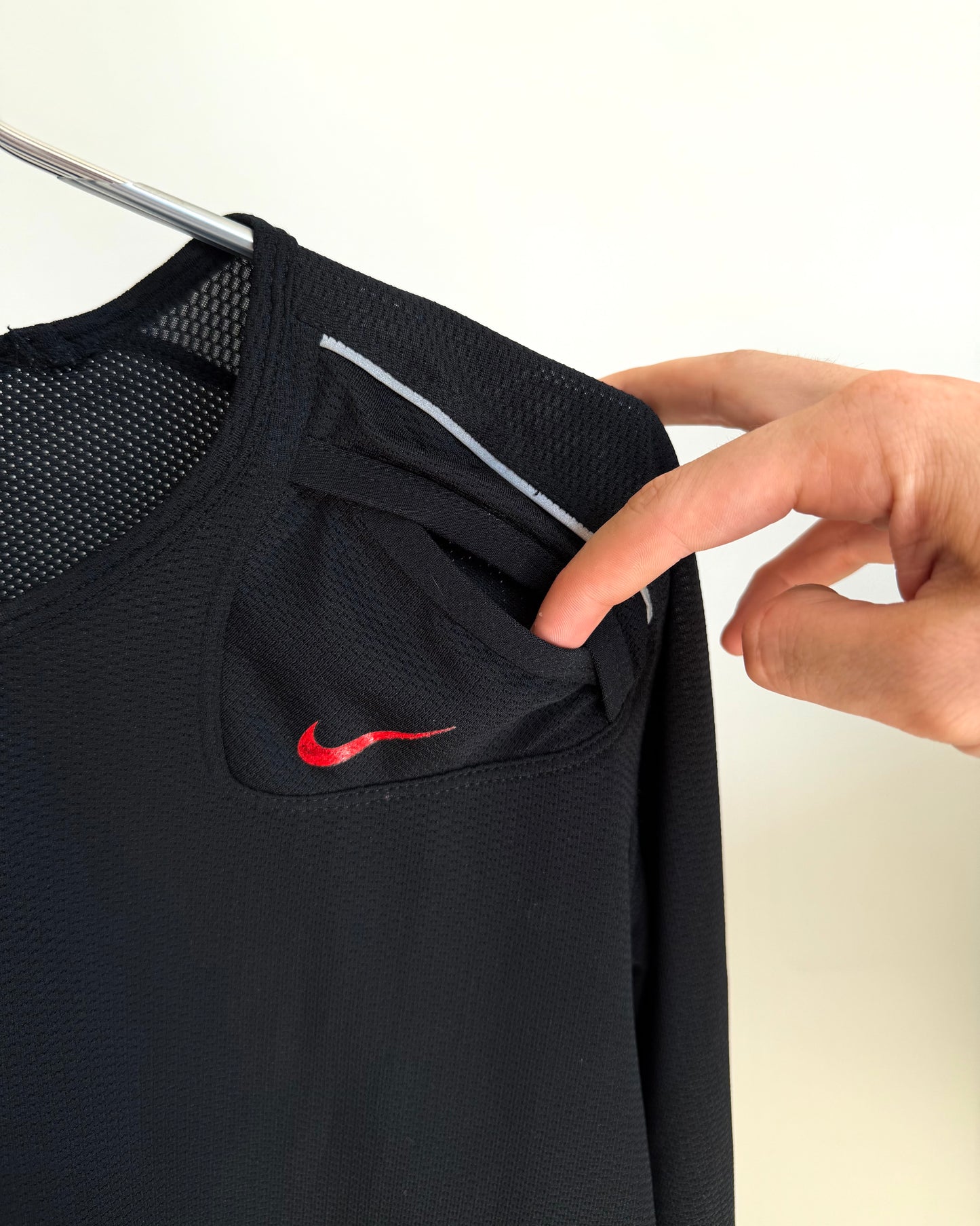 2006 Nike Running Stash-Pocket Longsleeve (M)