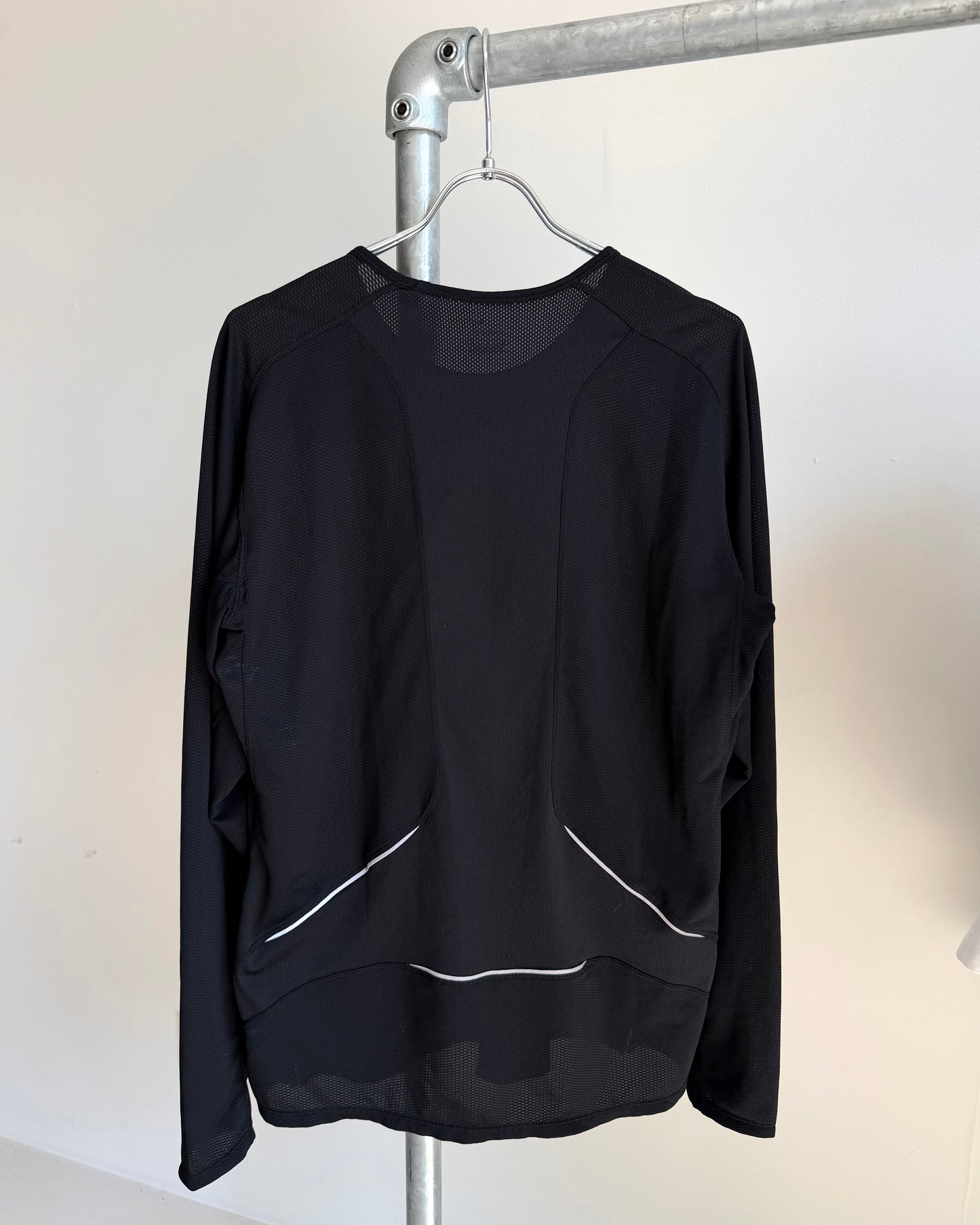2006 Nike Running Stash-Pocket Longsleeve (M)