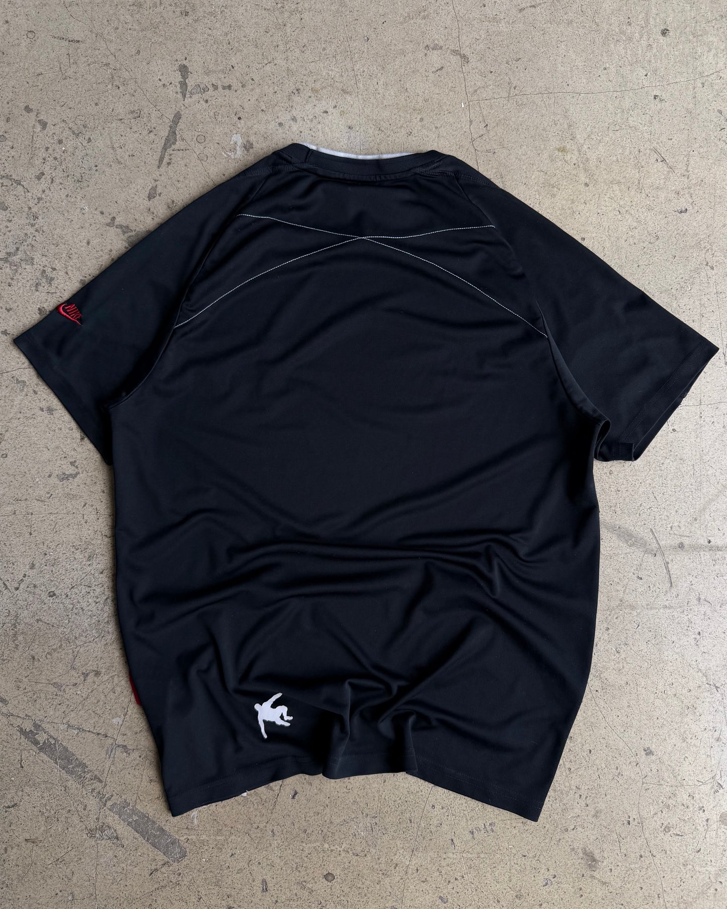 2008 Nike Air Max Abstract Graphic Tee (M)