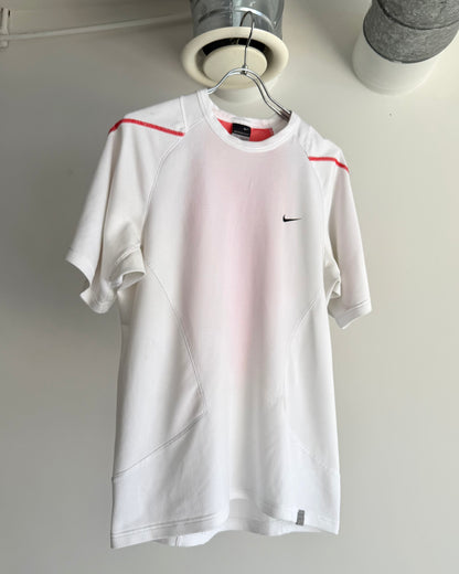 Early 2000’s Nike Scale-Tech Tee (S/M)