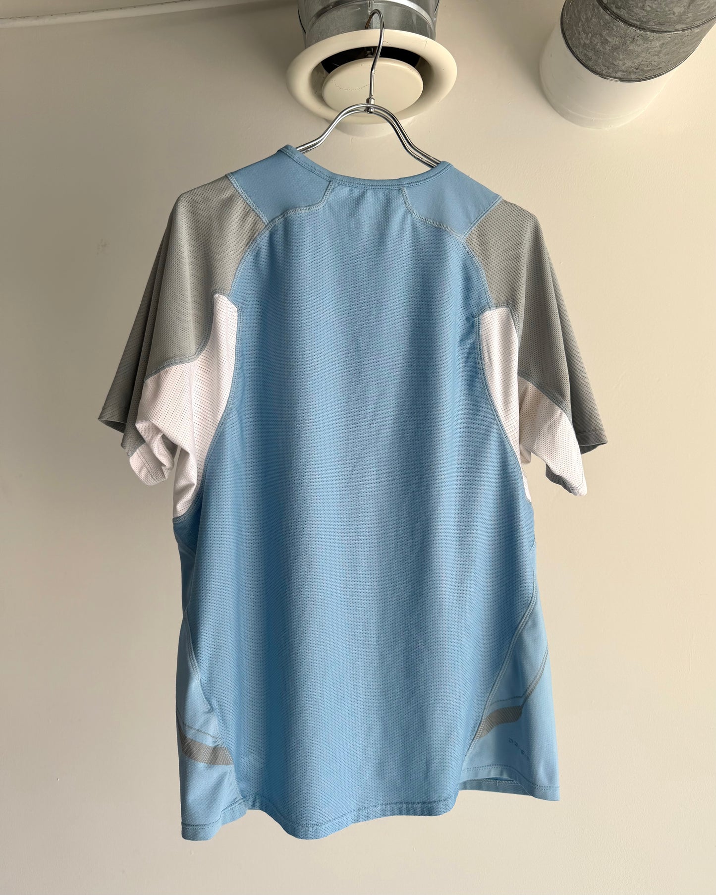 2004 Nike Baby Blue Panelled Tee (L)