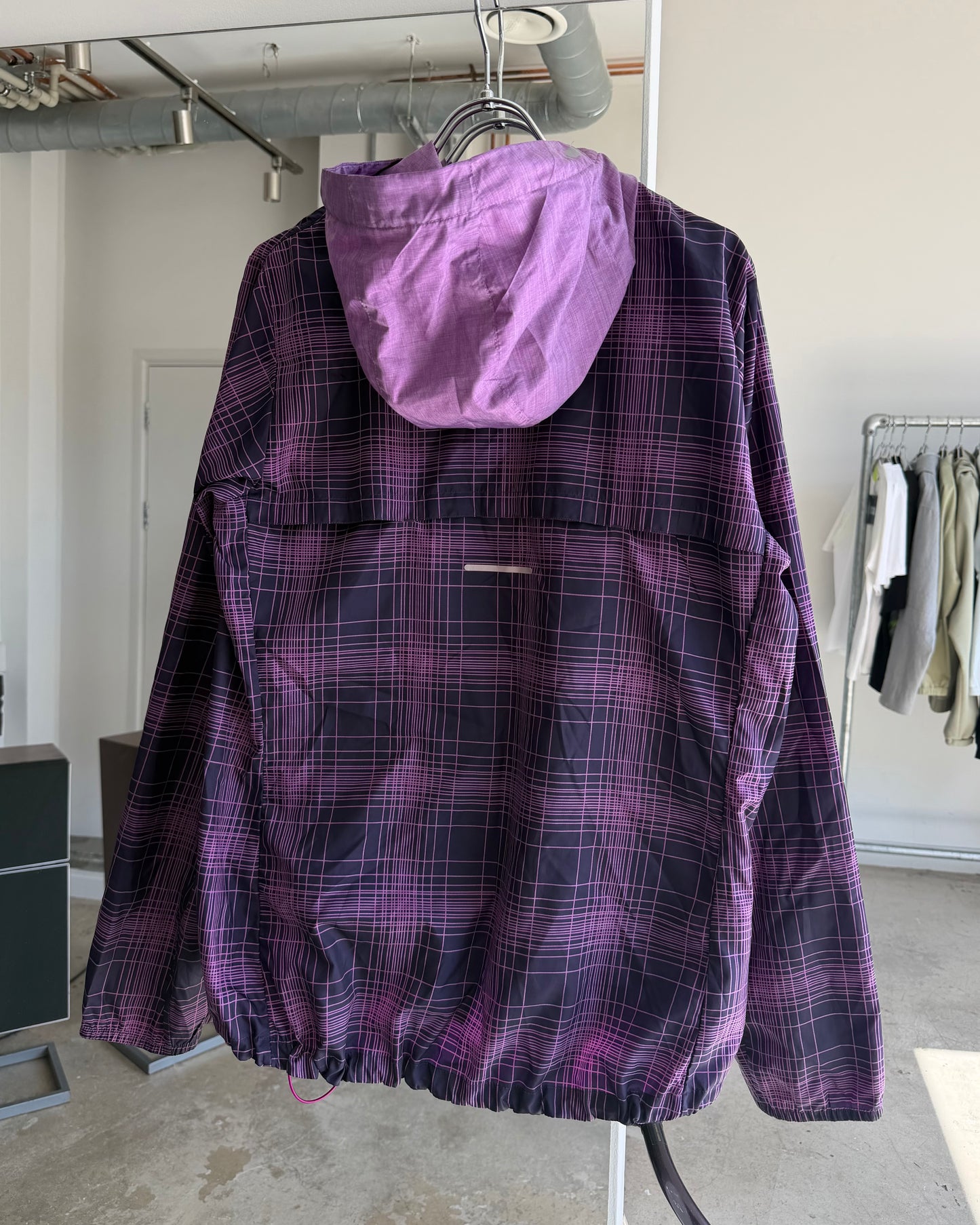 2012 Nike Plaid Lightweight Purple Jacket (M/L)