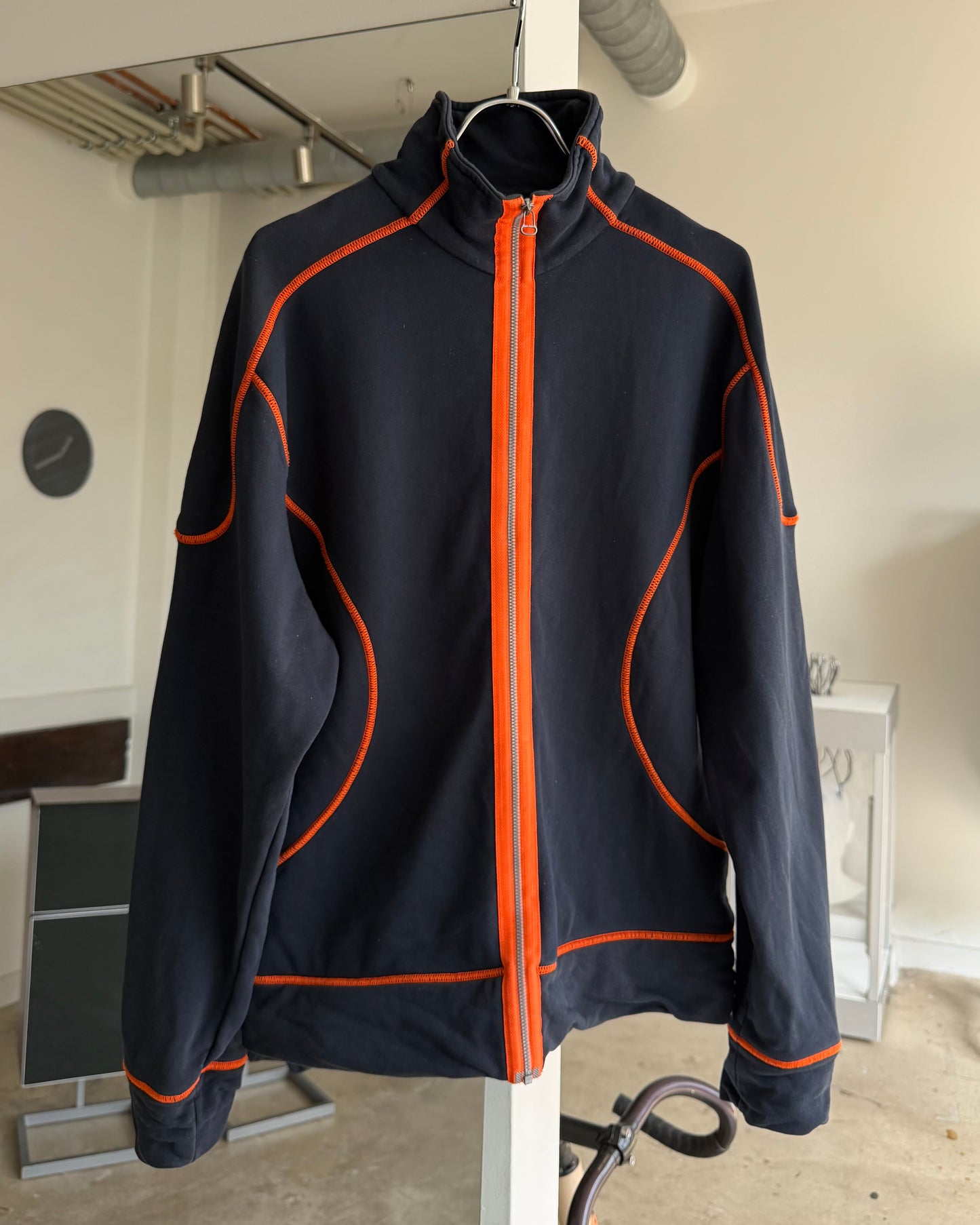 2000’s Hugo Boss Overlock Zip-Up Jacket (L/XL)