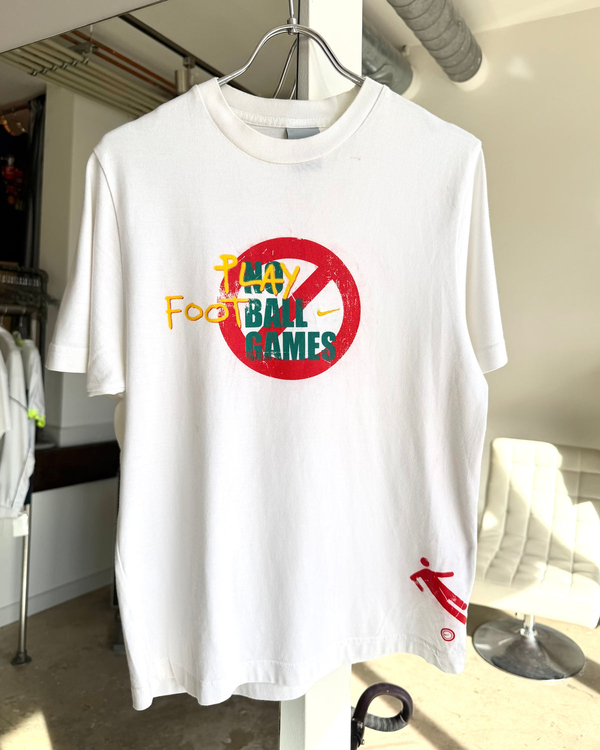 2006 Nike ‘Play Football Games’ Graphic Tee (S)