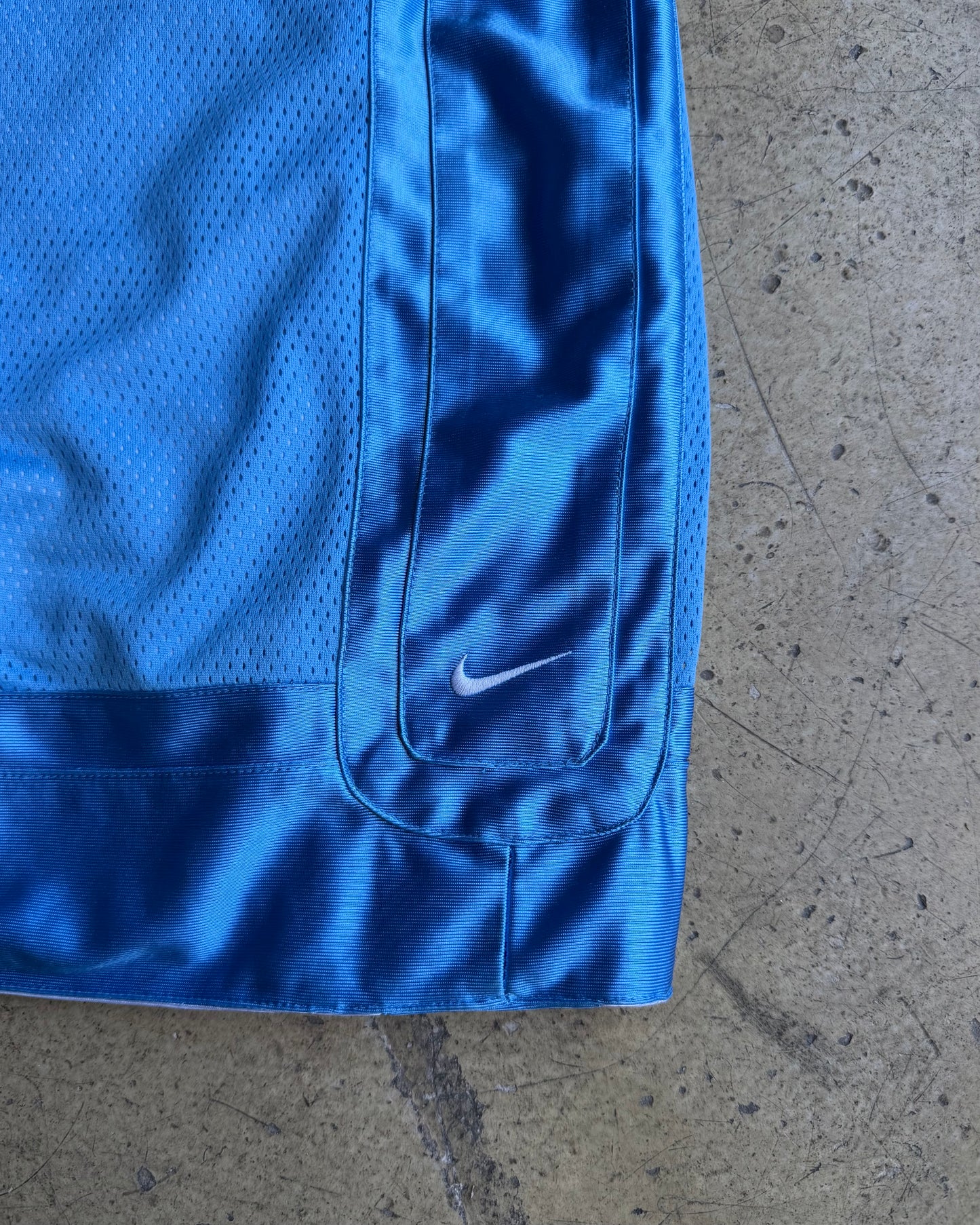 Early 2000’s Nike Reversible Sport Shorts (XL)