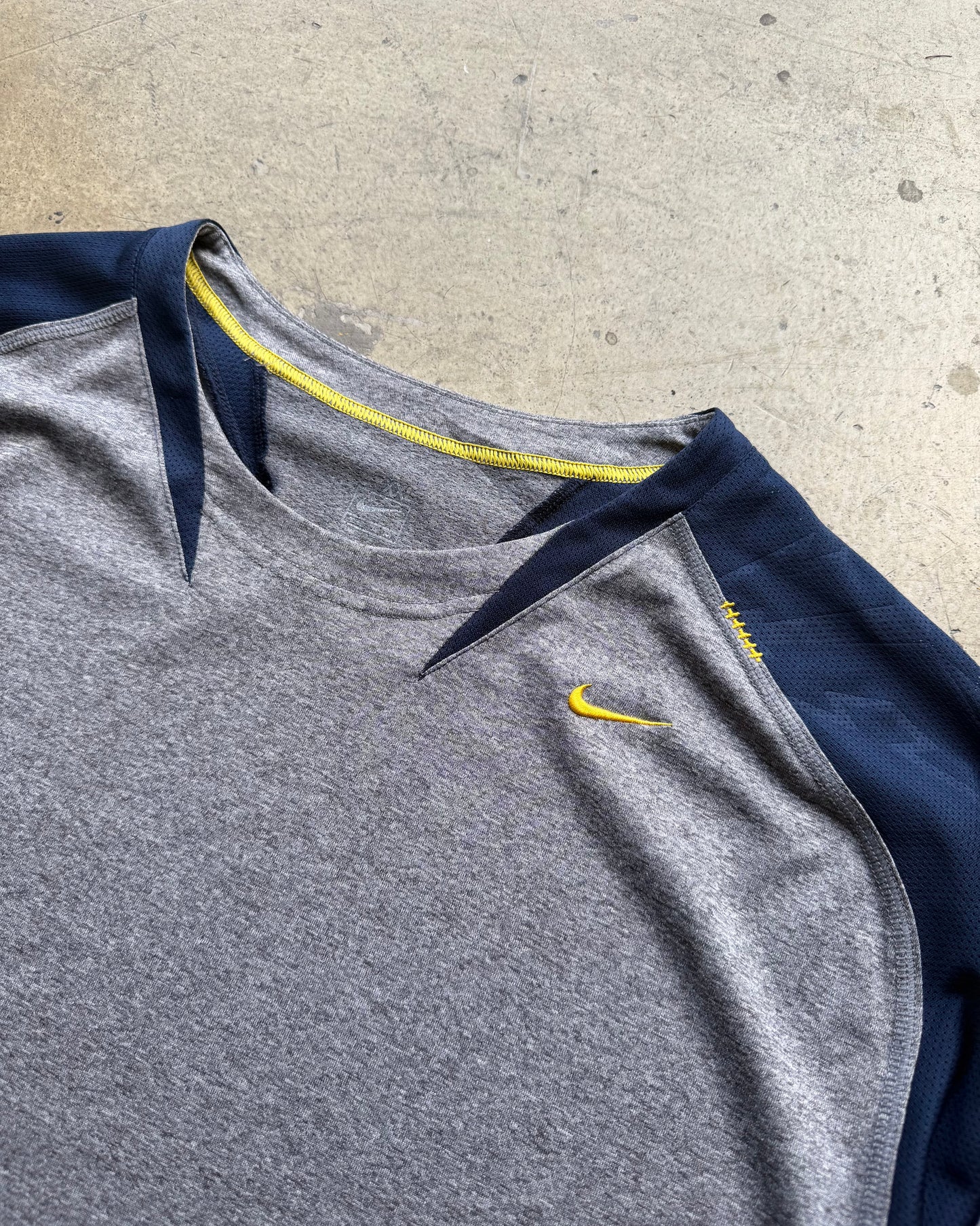 2008 Nike Panelled Stretch Tee (XL/XXL)