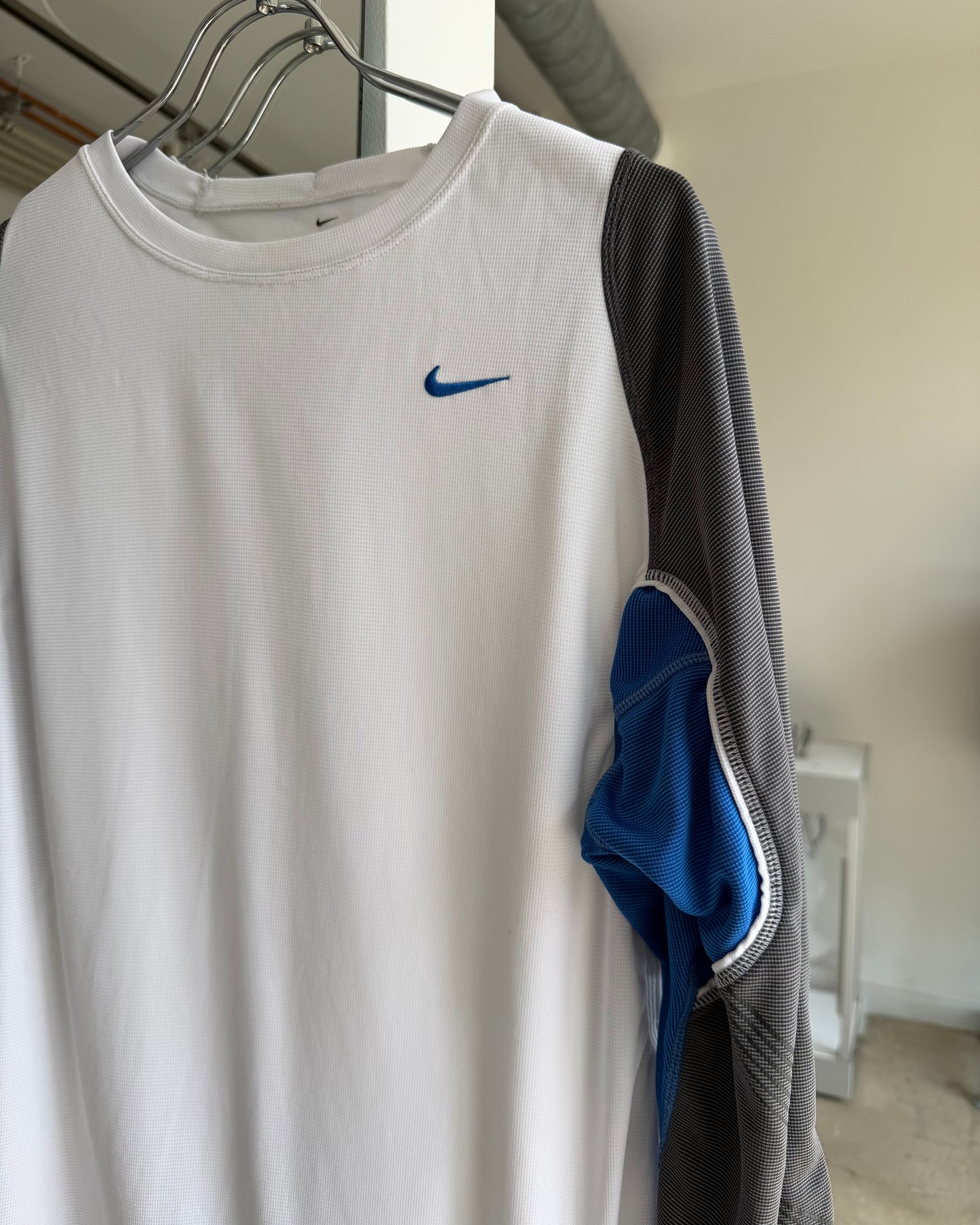 2005 Nike Articulated Gusset Longsleeve (L)