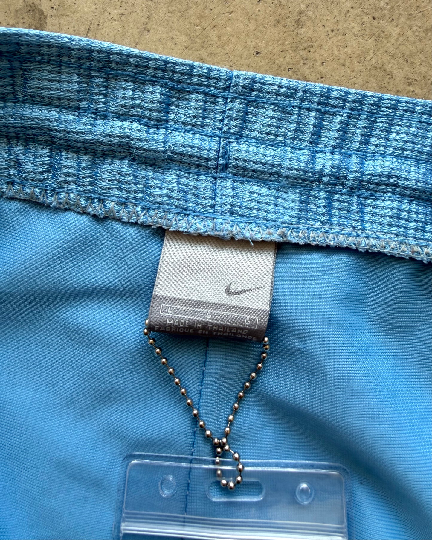 2000’s Nike ‘Shimmer’ Sports Shorts (L)