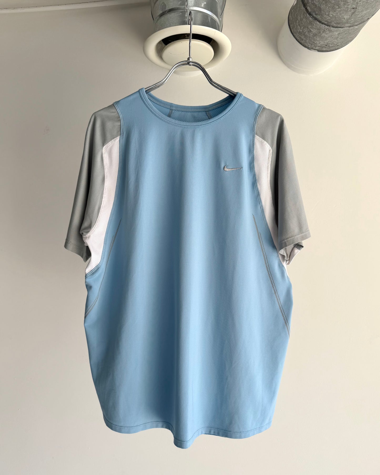 2004 Nike Baby Blue Panelled Tee (L)
