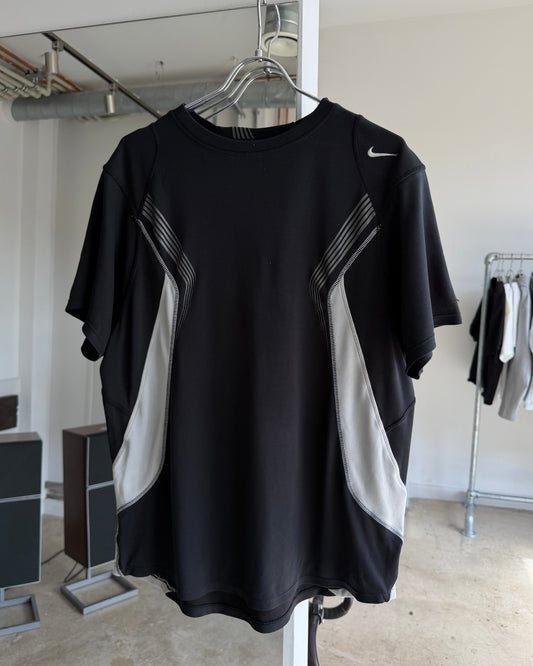 Early 2000’s Nike Tonal Panelled Tee (L)