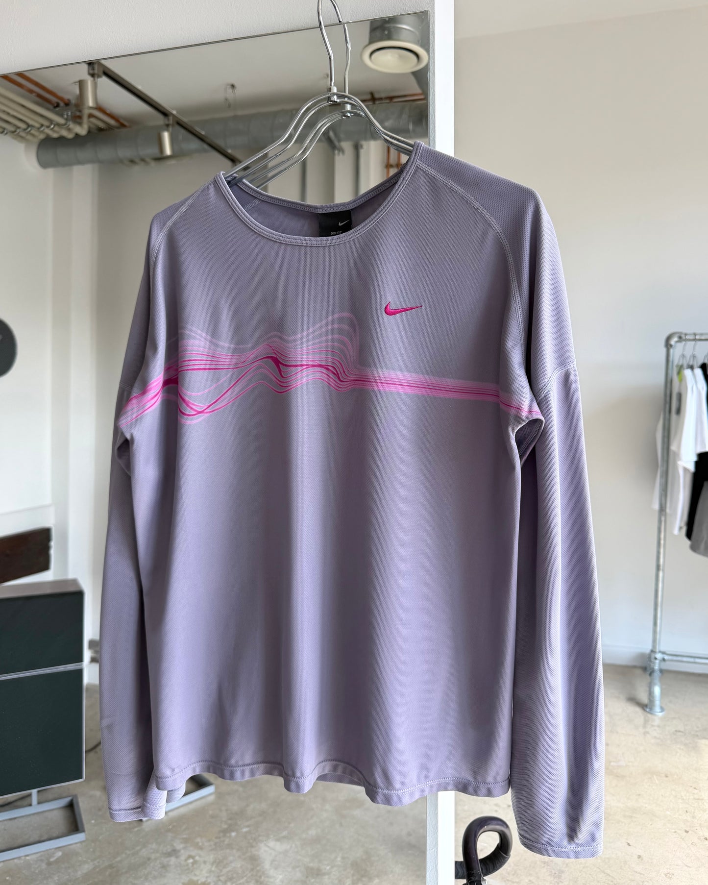 2006 Nike ‘Heartbeat’ Graphic Longsleeve (S/M)