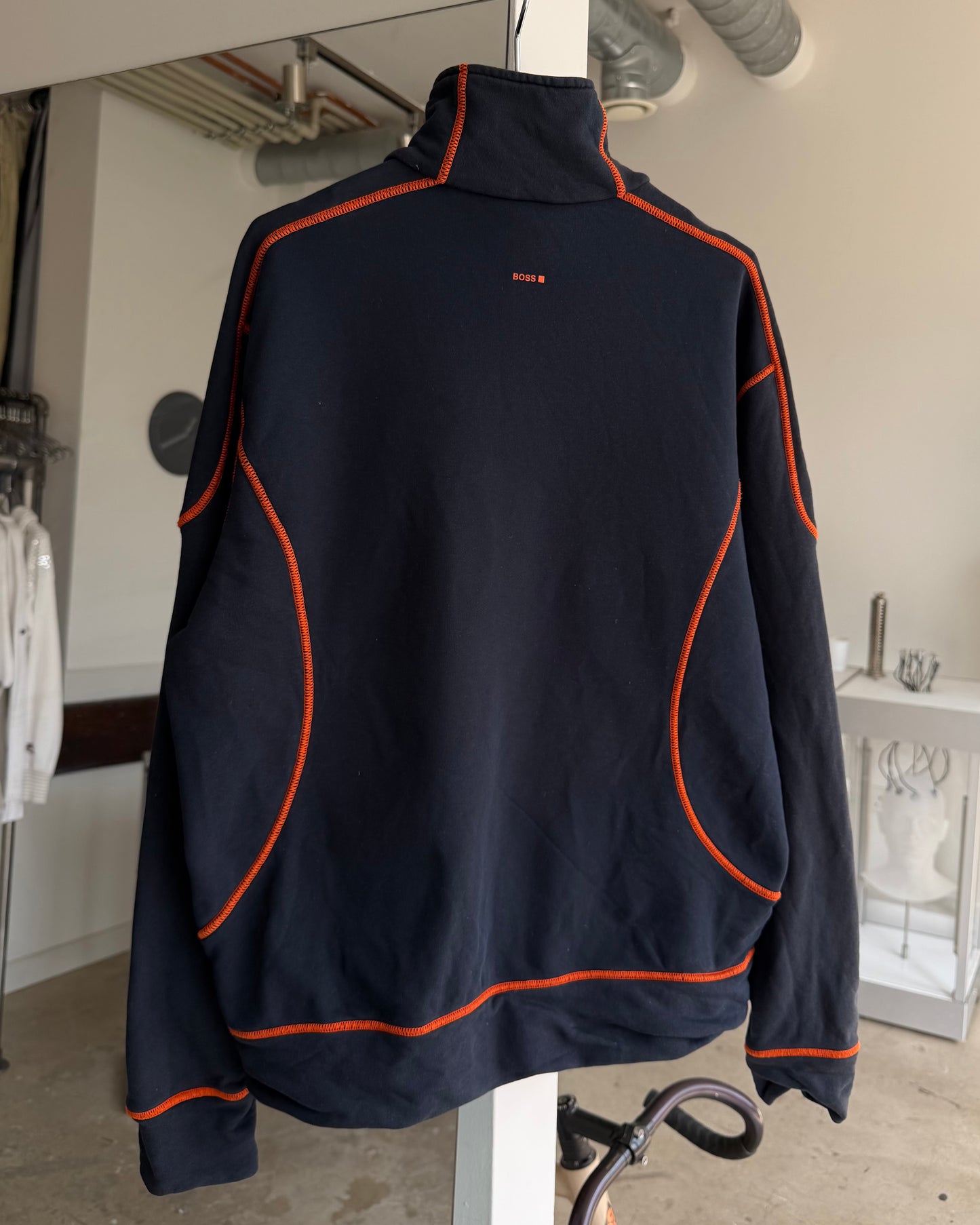 2000’s Hugo Boss Overlock Zip-Up Jacket (L/XL)