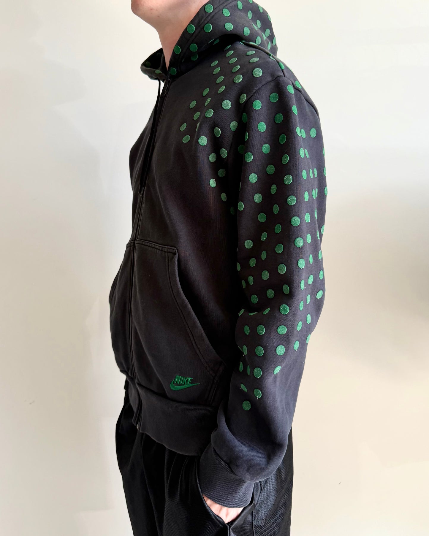 2007 Nike ‘Polka’ Felt Black Hoodie (M)